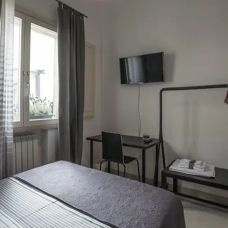 Last Minute Bed & Breakfast 3*
